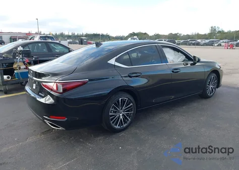 2025 Lexus Es 350 z USA, uszkodzony, nr VIN 58ADZ1B13SU208599